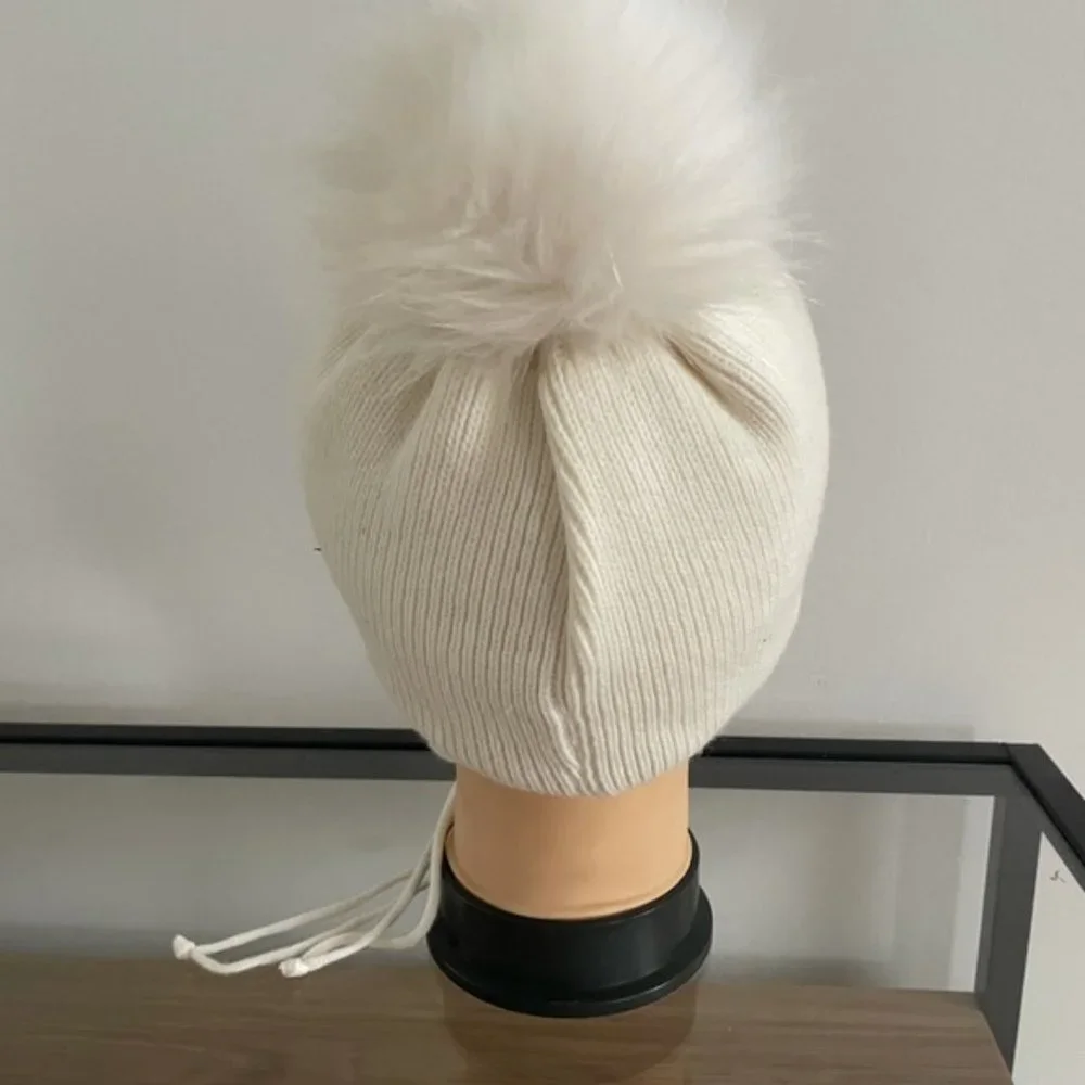 Gorgeous White Hat with Flowers